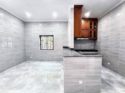 Daun Penh CommercialShophouse For Sale & Rent in Daun Penh