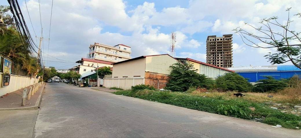 Lot For Sale in 1900 Rada, Phnom Penh Thmey, Sen Sok, Phnom Penh