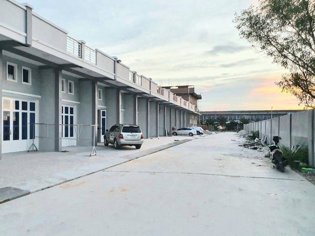House and lot សំរាប់លក់ ទំហំដី 79.8 ម៉ែត្រការ៉េ