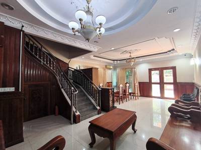 Chroy Changvar双子别墅出租，位于Chroy ChangvarChroy Changvar，价格$900