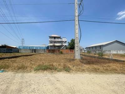 Relief À vendre de 600 m² de terrain