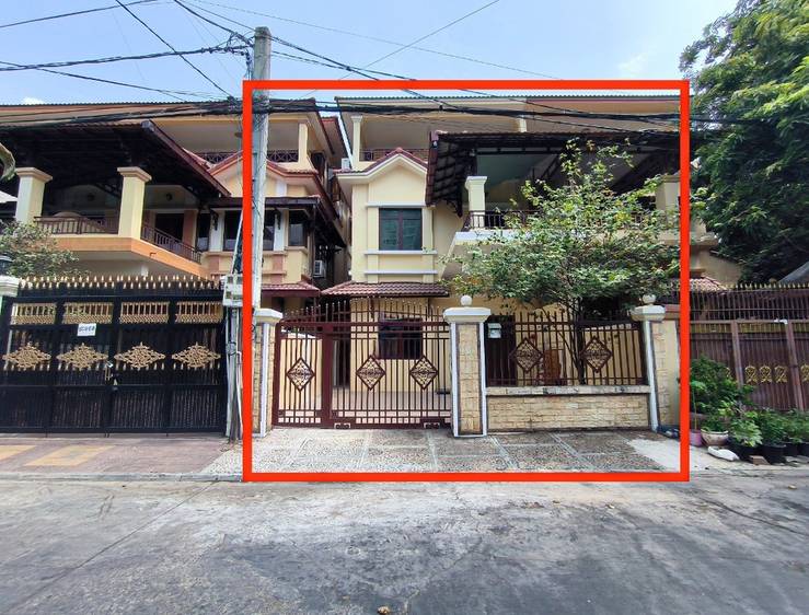 Twin Villa For Sale & Rent in Chroy Changvar, Phnom Penh