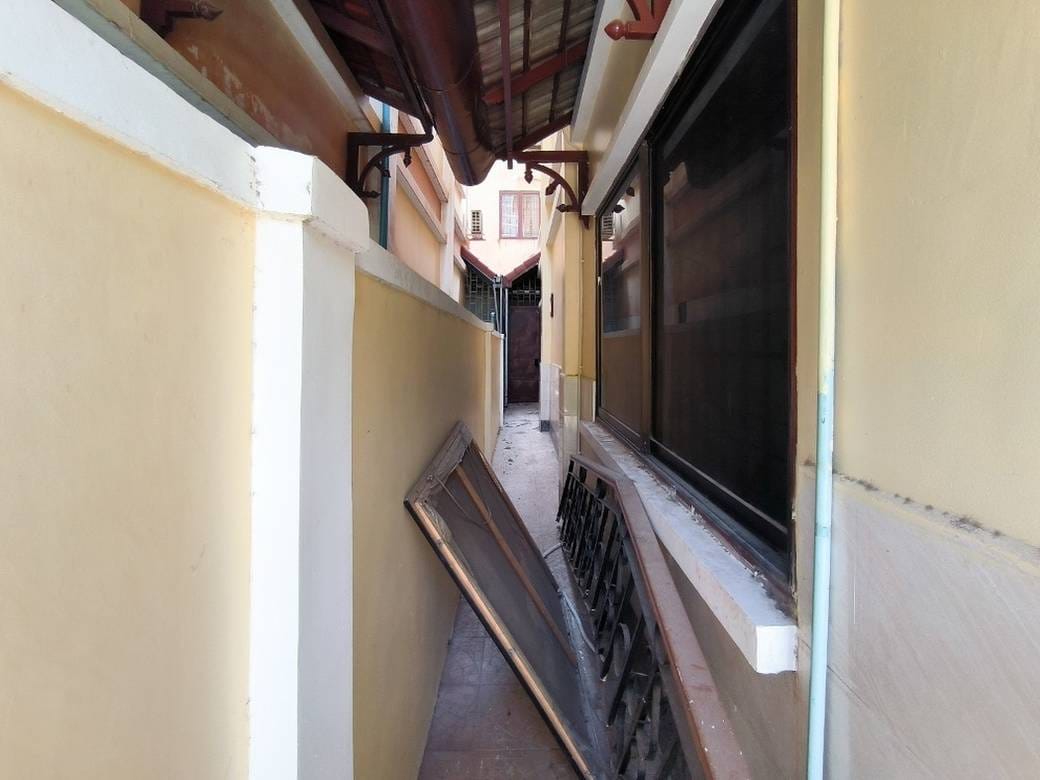 140平方米土地面积的双子别墅For Sale & Rent