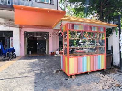 100 sqm Land Size CommercialShophouse K pronájmu