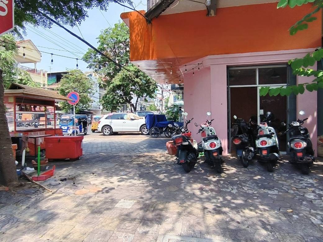CommercialShophouse K pronájmu in BKK 3, Boeng Keng Kang, Phnom Penh