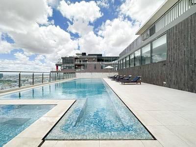 2 Bedrooms Condo Na prodej for $73,000