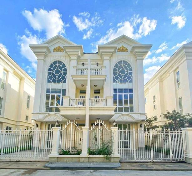 Borey The Mekong Royal | 4 Bedrooms Twin Villa For Rent