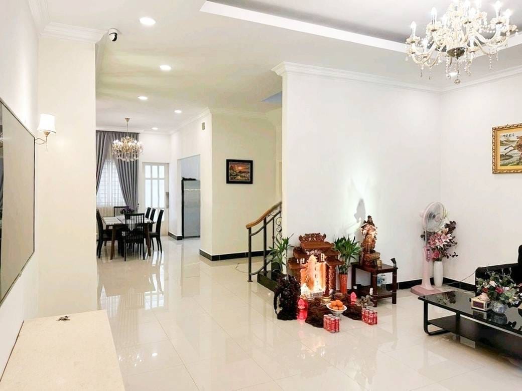 Borey The Mekong Royal | Twin Villa For Rent in Preaek Lieb, Chroy Changvar, Phnom Penh