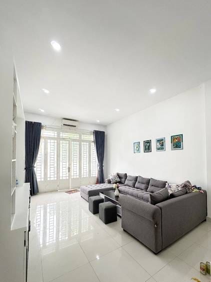 83.85 sqm Land Size Shophouse Na prodej for $99,900