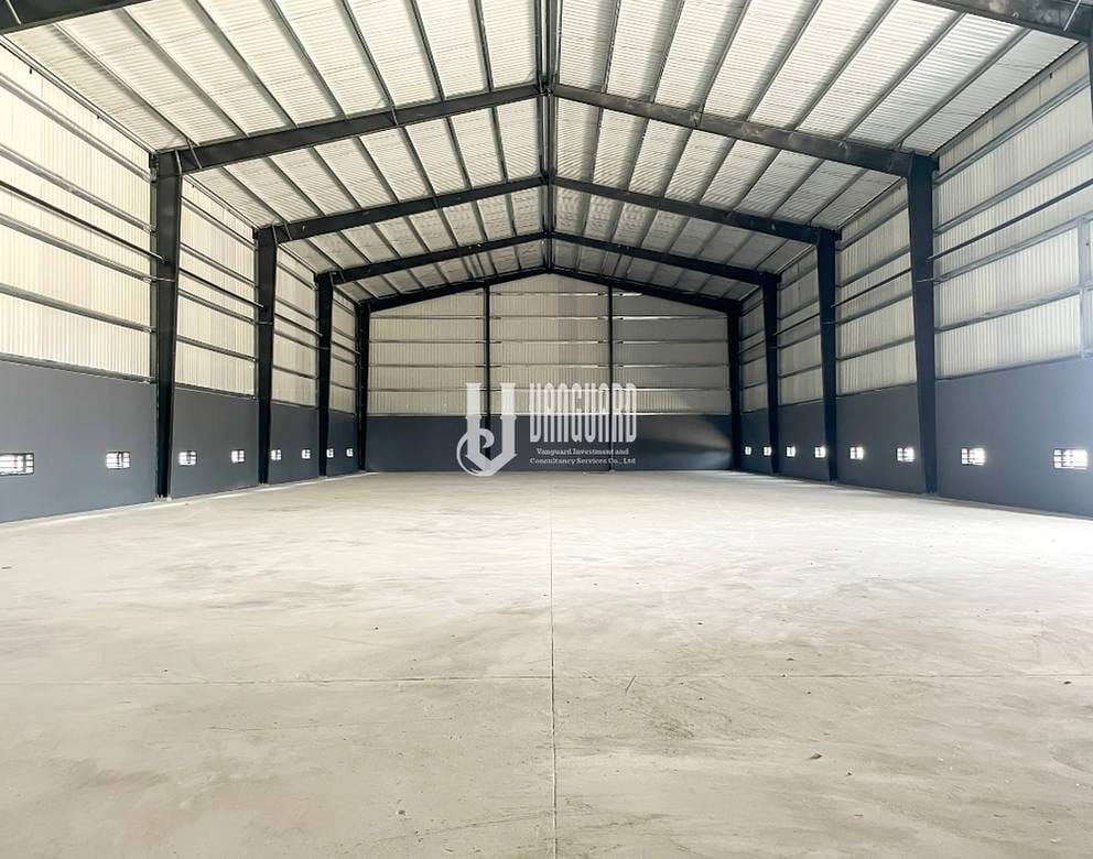 Entrepôt À louer de 1,000 m² habitables à Chbar Ampov