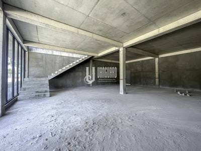 CommercialShophouse สำหรับเช่า ใน Chbar Ampov $800