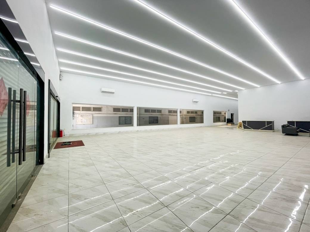 CommercialShophouse Для Аренды in ЧАК АНГРЕА КРАОМ, Меанчей, Пномпень