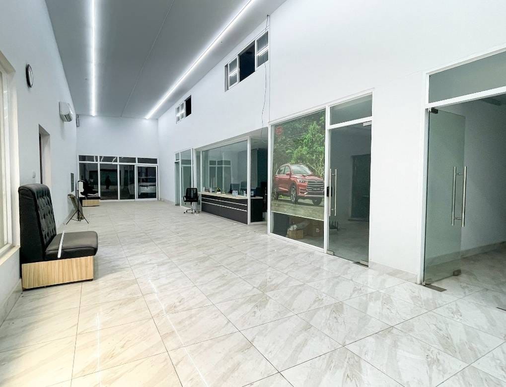 CommercialShophouse Для Аренды in Meanchey $5,000
