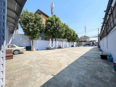 2,580 sqm Land Size Склад Для Аренды