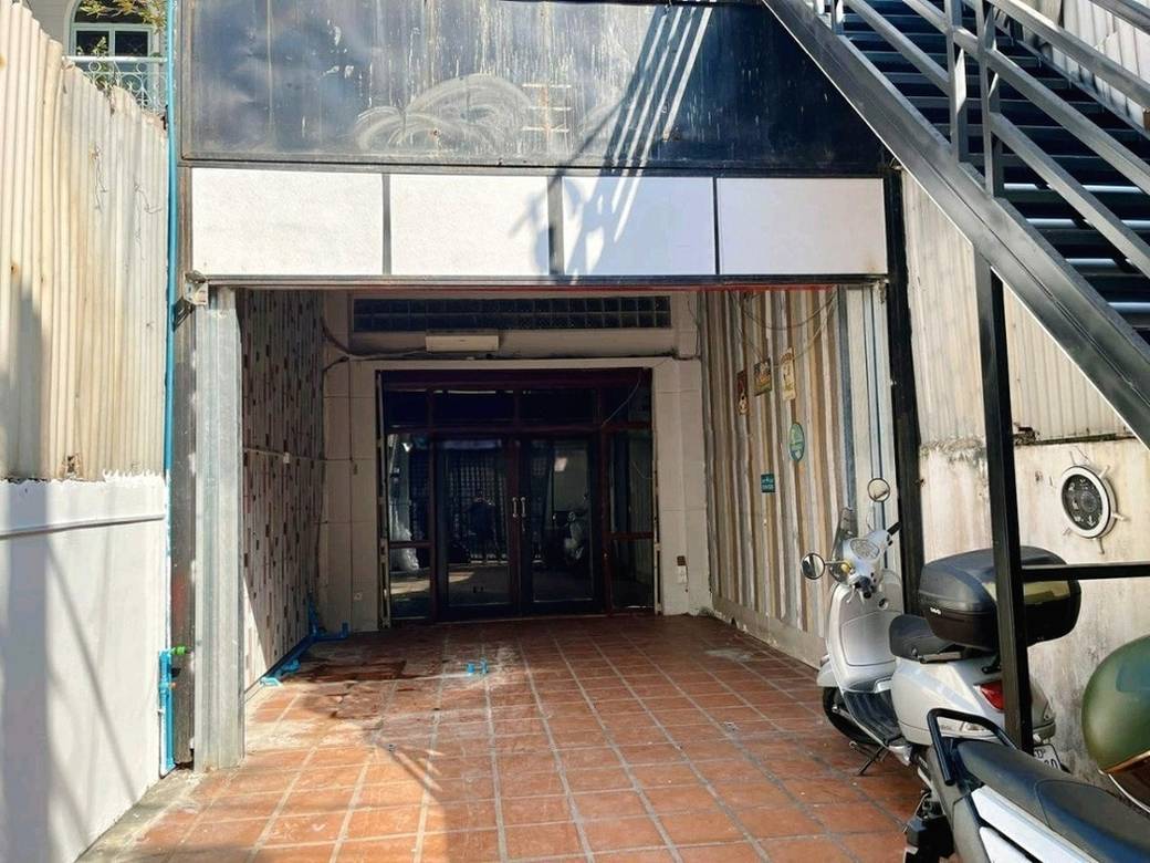 CommercialShophouse K pronájmu in BKK 3, Boeng Keng Kang, Phnom Penh