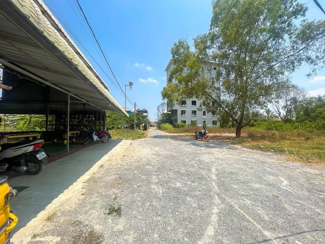 Kampong Samnanh군, 다이킨오시, 건라성에 있는 토지 매매