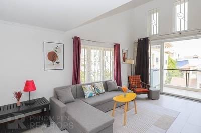 $650 Flat House
