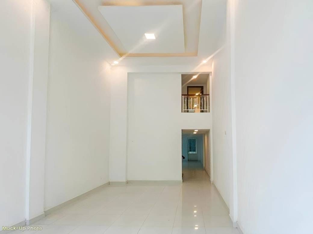 Chroy Changvar店屋出售，位于Chroy Changvar