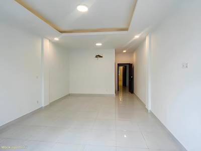Chroy Changvar店屋出售，位于Chroy Changvar