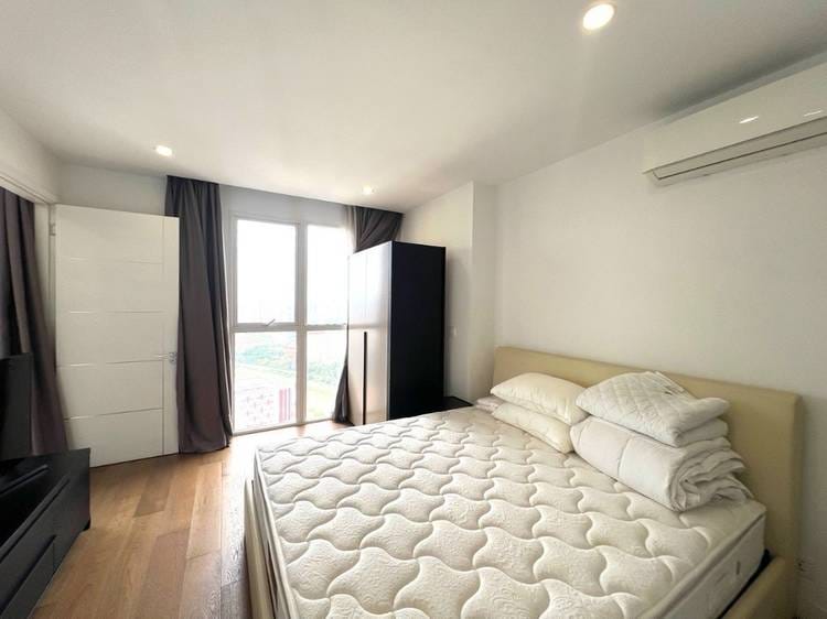 1 Bedroom for sale