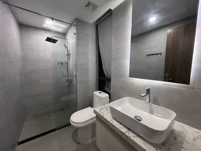 Zařízeno Condo Na prodej