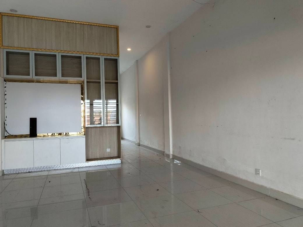 House and lot สำหรับเช่า พื้นที่ใช้สอย 78 ตร.ม. ใน Sen Sok