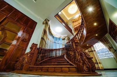 $1,800,000 Vila