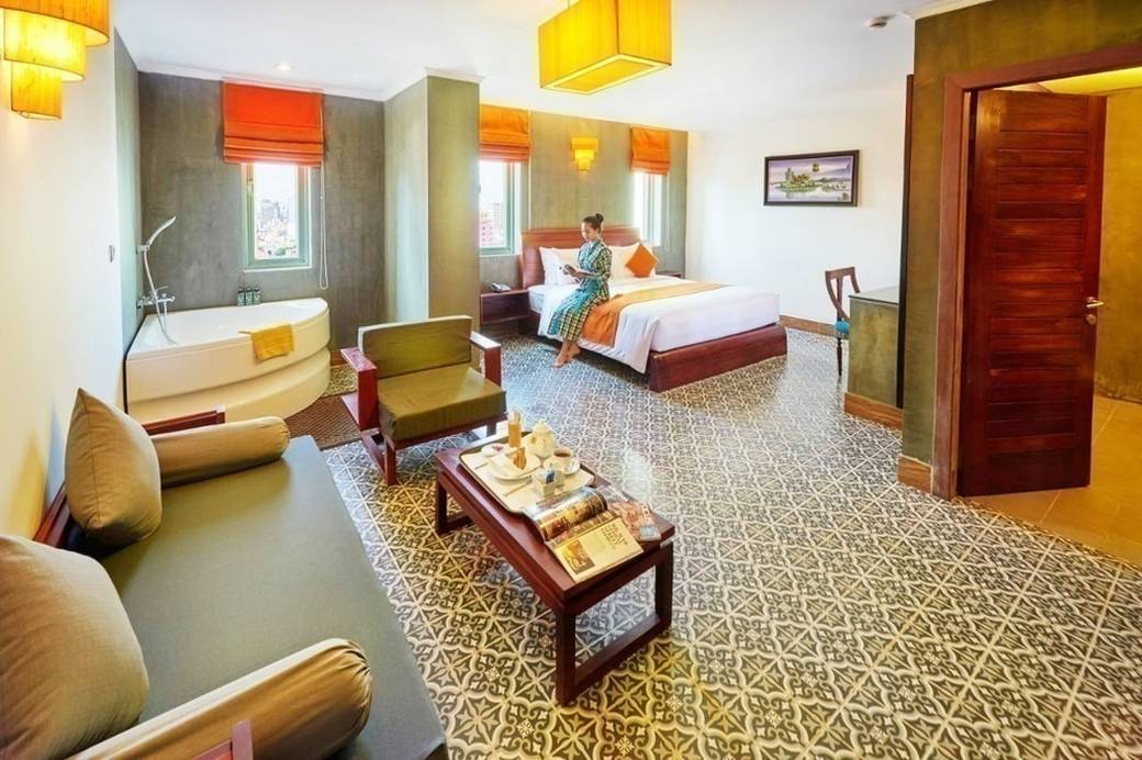 7 Makara Hotel For Rent in 7 Makara