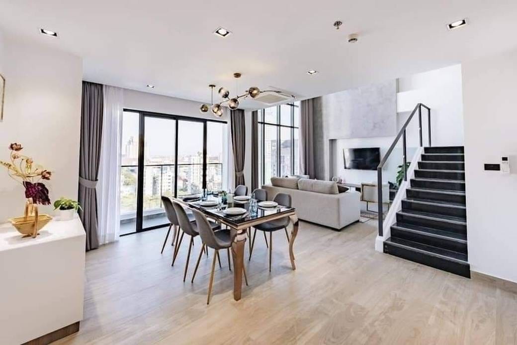 240 sqm Living Size Penthouse For Rent in Boeng Keng Kang