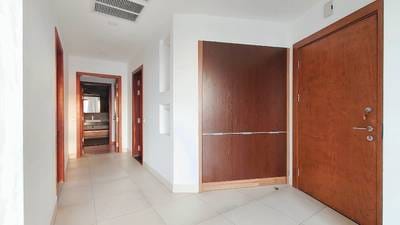 Aura Condominium | Zařízeno Condo Na prodej