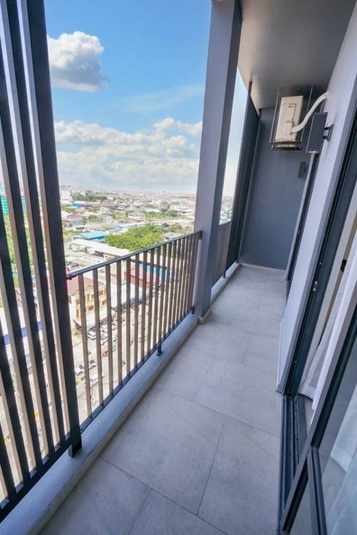 Urban Loft | 2 Bedrooms Condo Na prodej for $200,000
