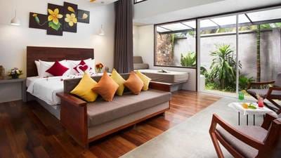 Sala Kamraeuk សណ្ឋាគារ សំរាប់លក់ នៅ Sala Kamraeuk