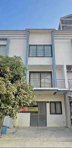 带1个停车位的联排住宅出售