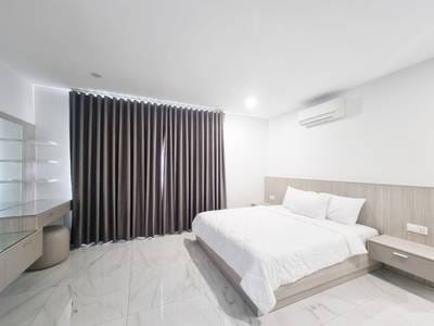 120 sqm Living Size Apartmán K pronájmu in Daun Penh
