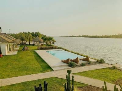 919 sqm Land Size Resort For Sale