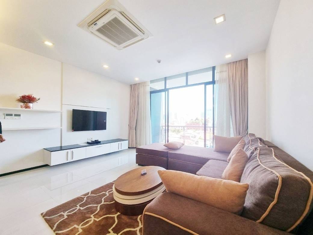 138 sqm Living Size Apartment For Rent in Daun Penh