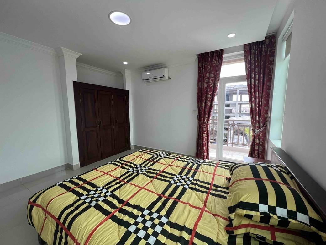 Apartament z obsługą Na wynajem o powierzchni mieszkalnej 60 m² w Por Sen Chey