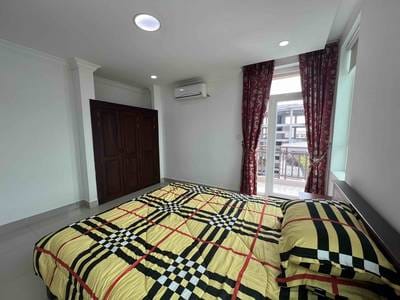 Apartament z obsługą Na wynajem o powierzchni mieszkalnej 60 m² w Por Sen Chey