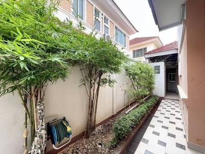 Villa For Rent in Tonle Bassac, Chamkarmon, Phnom Penh