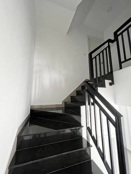 195 sqm Living Size Villa For Sale in Chroy Changvar
