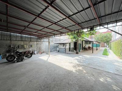324 sqm Land Size Вилла Для Аренды