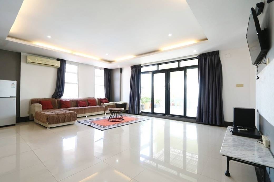 เพนท์เฮ้าส์ สำหรับเช่า ใน Boeng Keng Kang $650