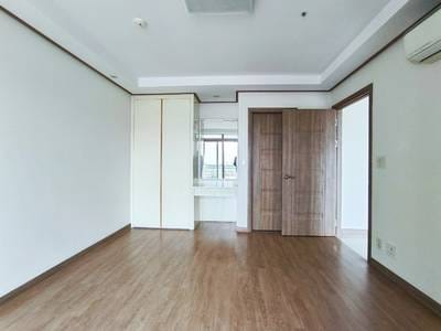 De Castle Royal Condominium | Boeng Keng Kang Condo Na prodej in BKK 1 Boeng Keng Kang $120,000