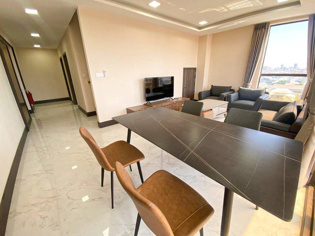 Orkide The Royal Condominium | Condo Meublé À vendre