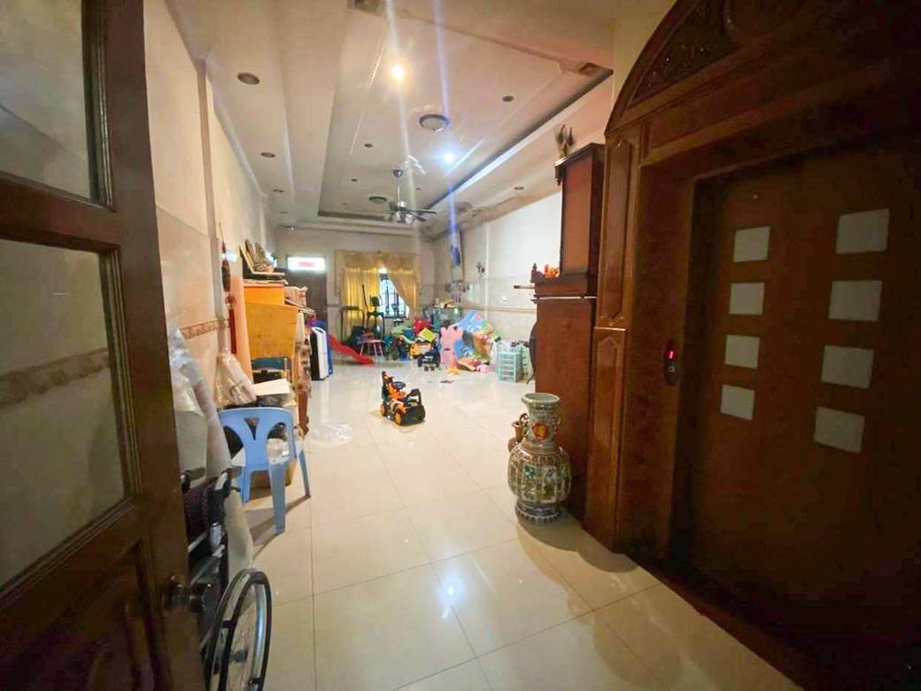 6 Bedrooms Shophouse Na prodej for $1,100,000