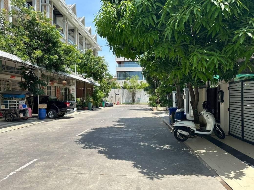 $350,000 双子别墅