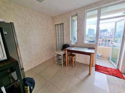 Condo K pronájmu in Chamkarmon $1,300