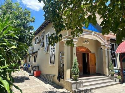 705 sqm Land Size Vila Na prodej