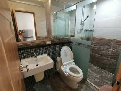 De Castle Royal Condominium | Zařízeno Condo K pronájmu