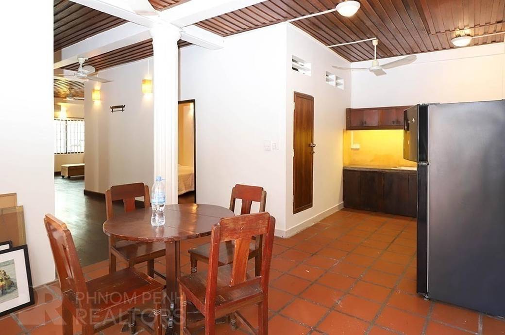104 sqm Land Size Vila K pronájmu
